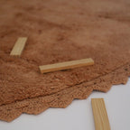 Tapis Rond Coton Tufté Main Finition Crochet Toffee Ø110 cm – Perla