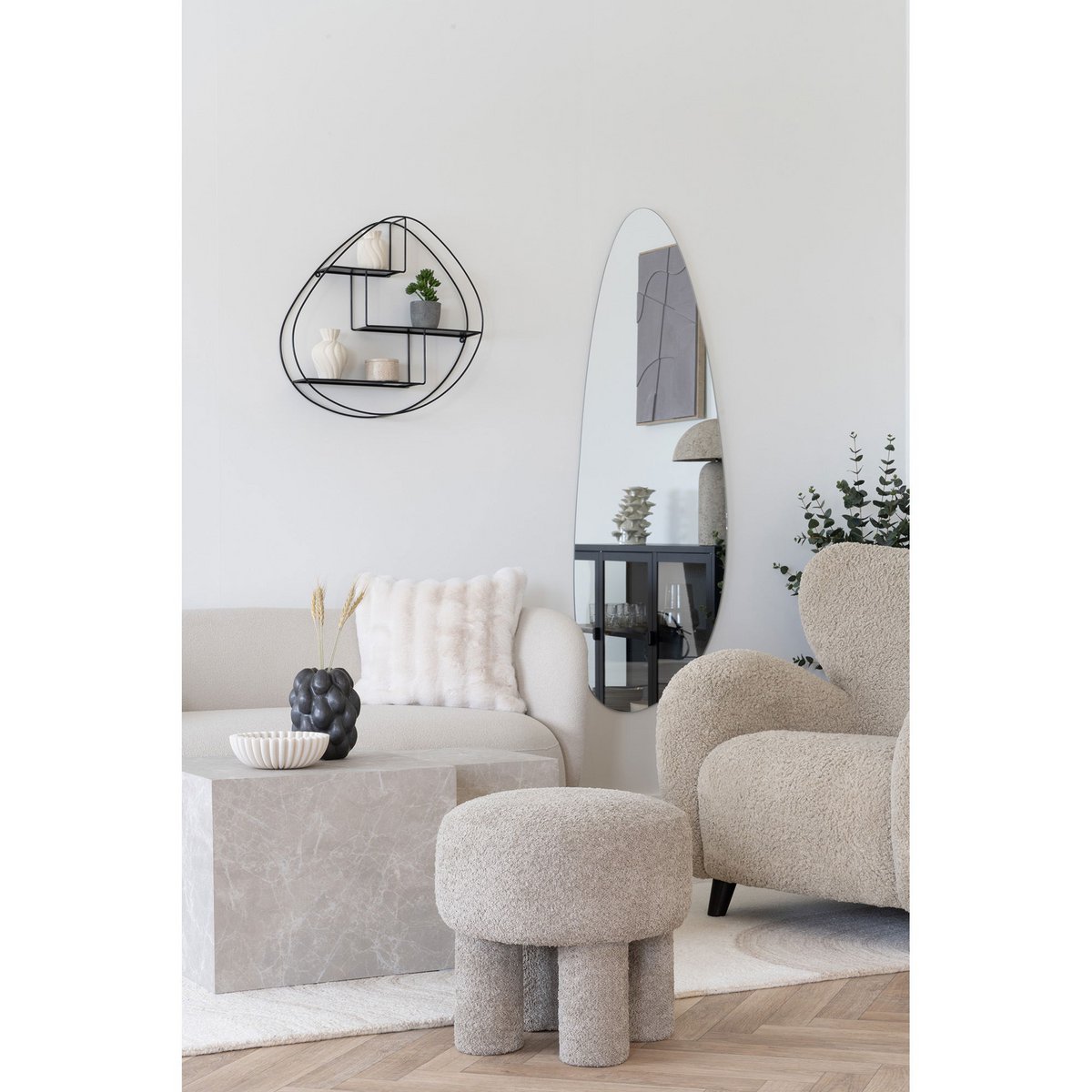 Pouf CANBERRA Bouclette Gris Clair Pieds Cylindriques Ø43×43 cm