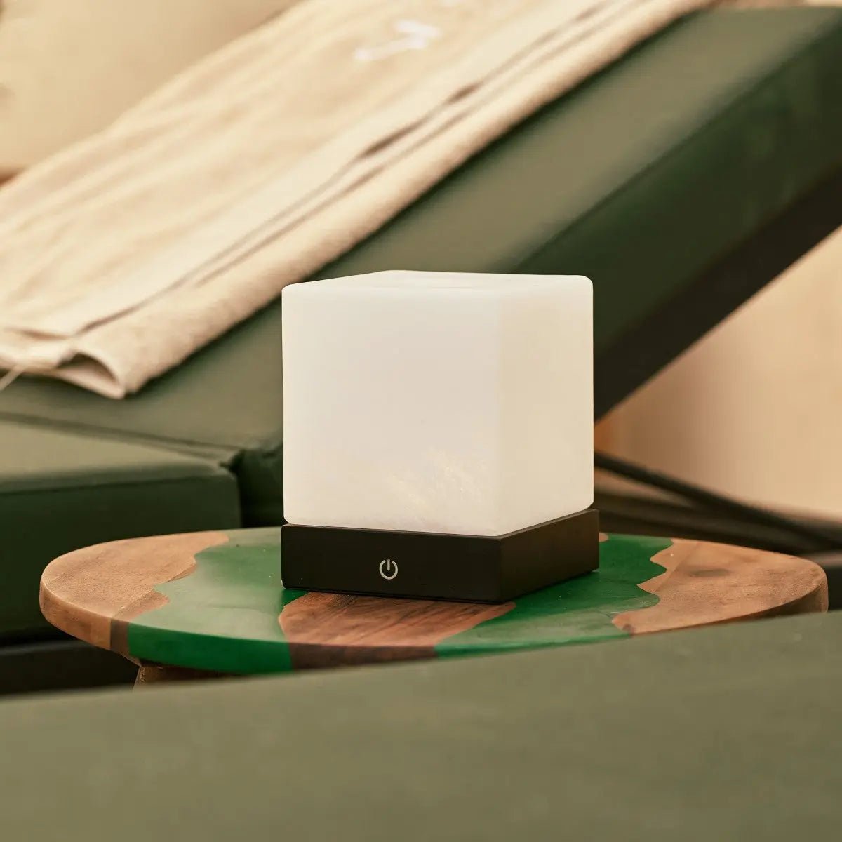 Lampe à Poser HÉVÉA Bois Noir Sans Fil Rechargeable Ø12×15 cm