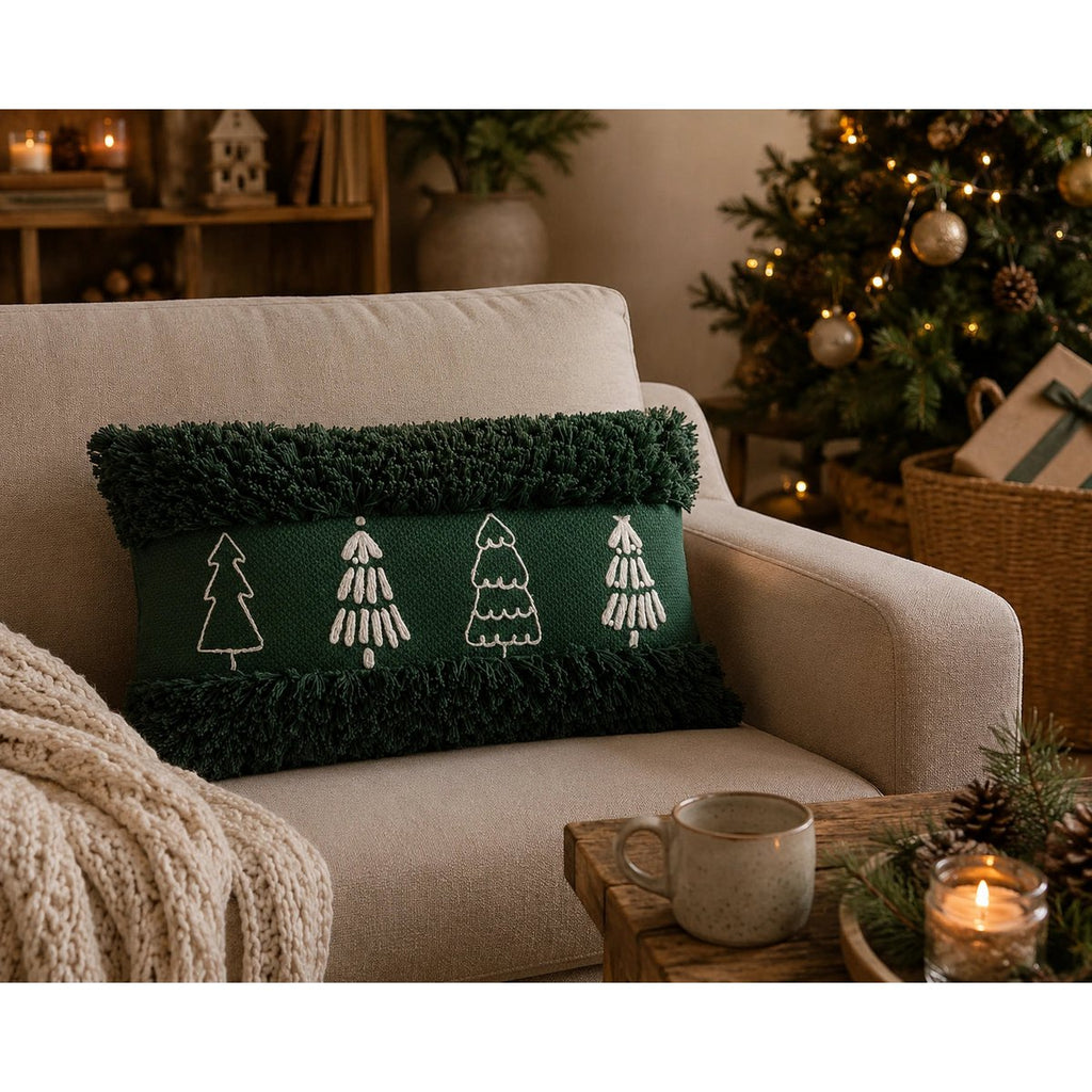 Housse de Coussin Noël Sapins Brodés Bord Moelleux Vert Blanc 35×50 cm