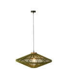 Grande suspension design en forme de soucoupe avec tressage en fil de jute vert sur armature métallique.