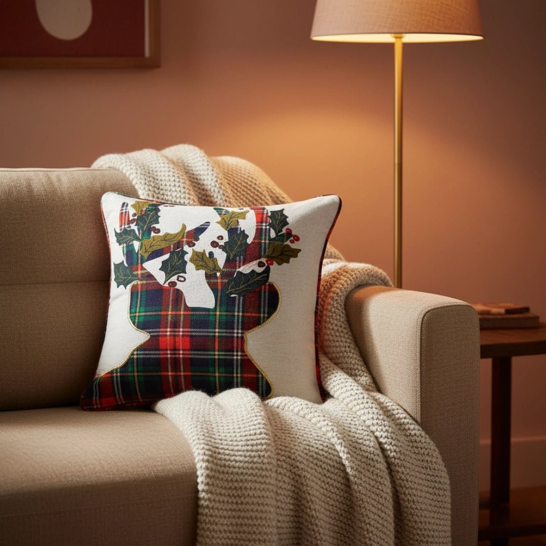 Housse de Coussin Noël Renne À Carreaux Brodée Coton Lin 45×45 cm