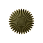 Vue de dessus du bol vague moyen vert kaki, motif rayonnant en étoile, design sculptural nordique