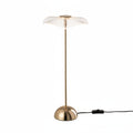 Lampe à poser FLORA LED en métal doré abat-jour disque strié en verre organique transparent pied tige dorée base demi-sphère dorée Ø23,5×50 cm fond blanc