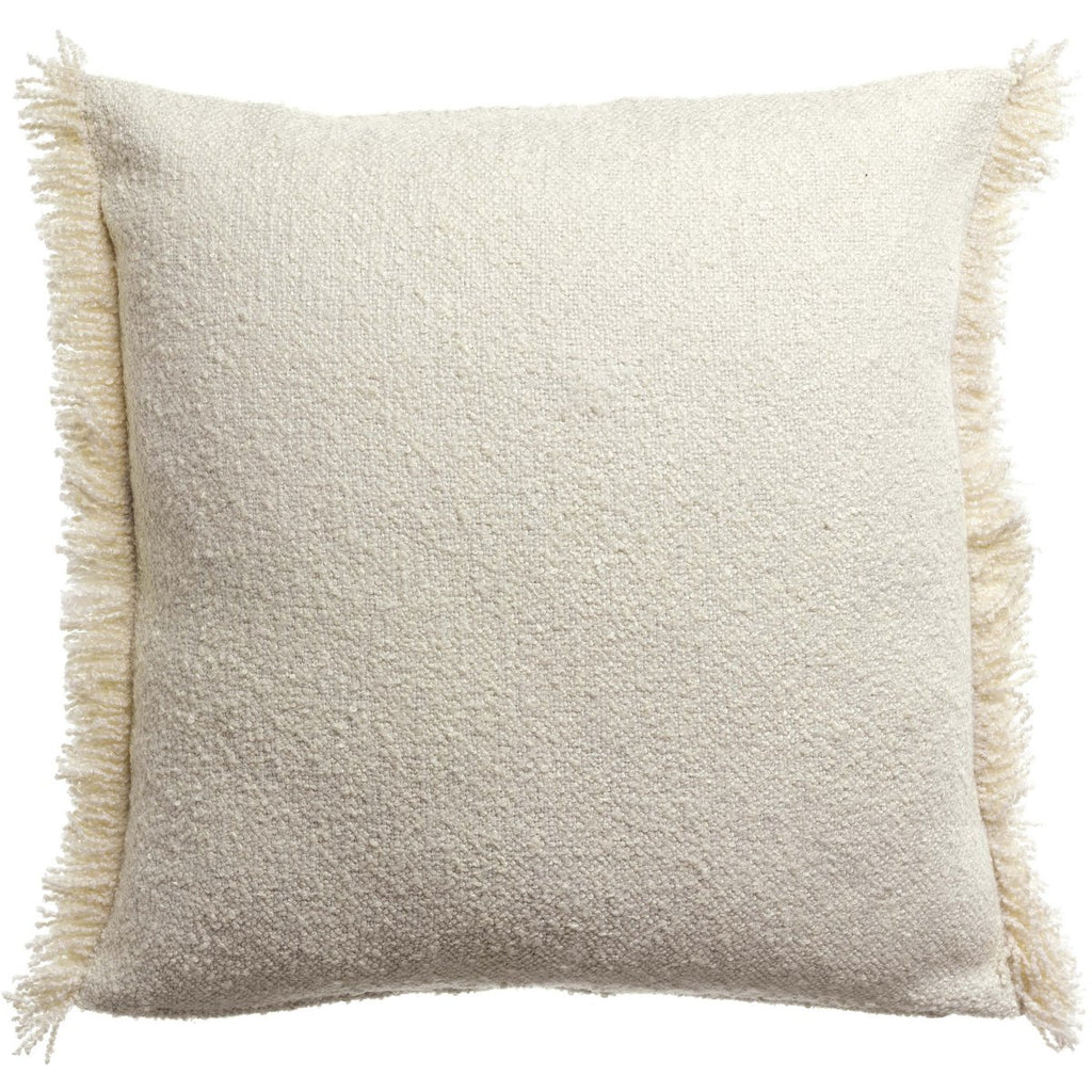 Coussin carré 45x45 en tissu bouclette écru blanc perle avec franges sur les côtés