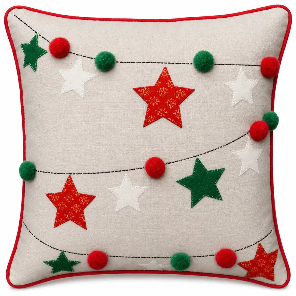Housse de Coussin Noël Étoiles Brodées Guirlande Pompons Coton Lin 45×45 cm