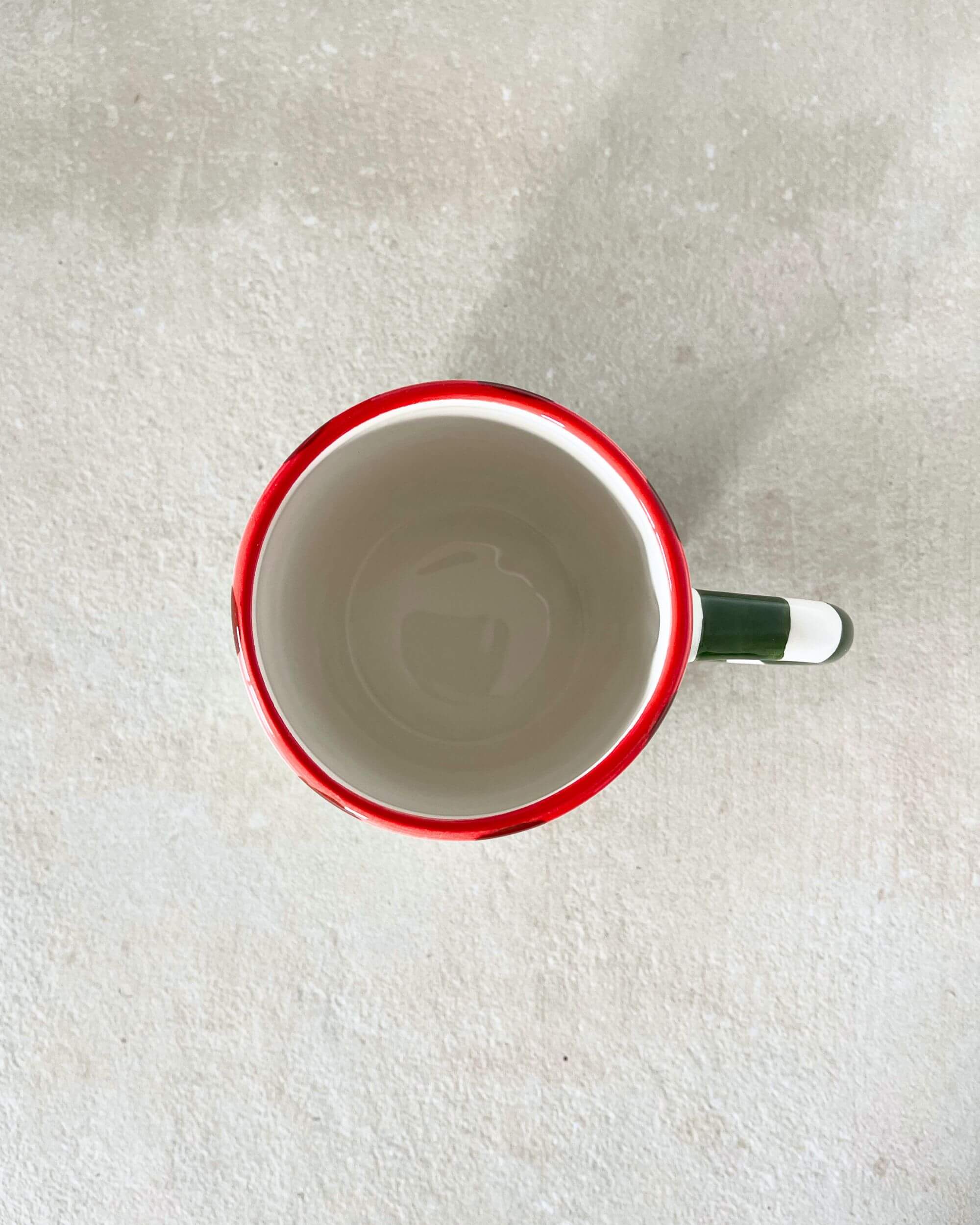 Base du mug MINERVA fait main à Manises, Espagne – signature artisanale authentique Blomstra Home
