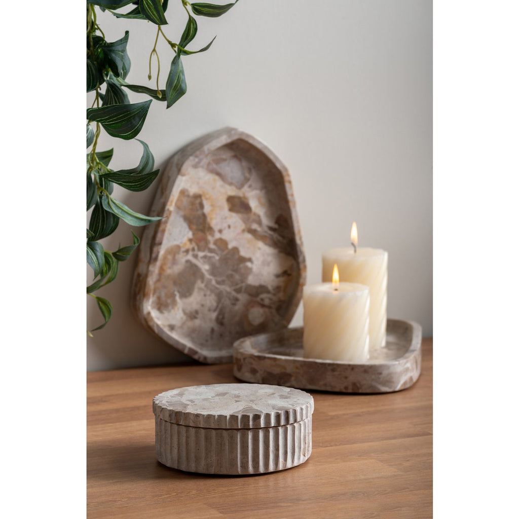 Boîte de rangement en marbre assortie à un plateau en pierre naturelle